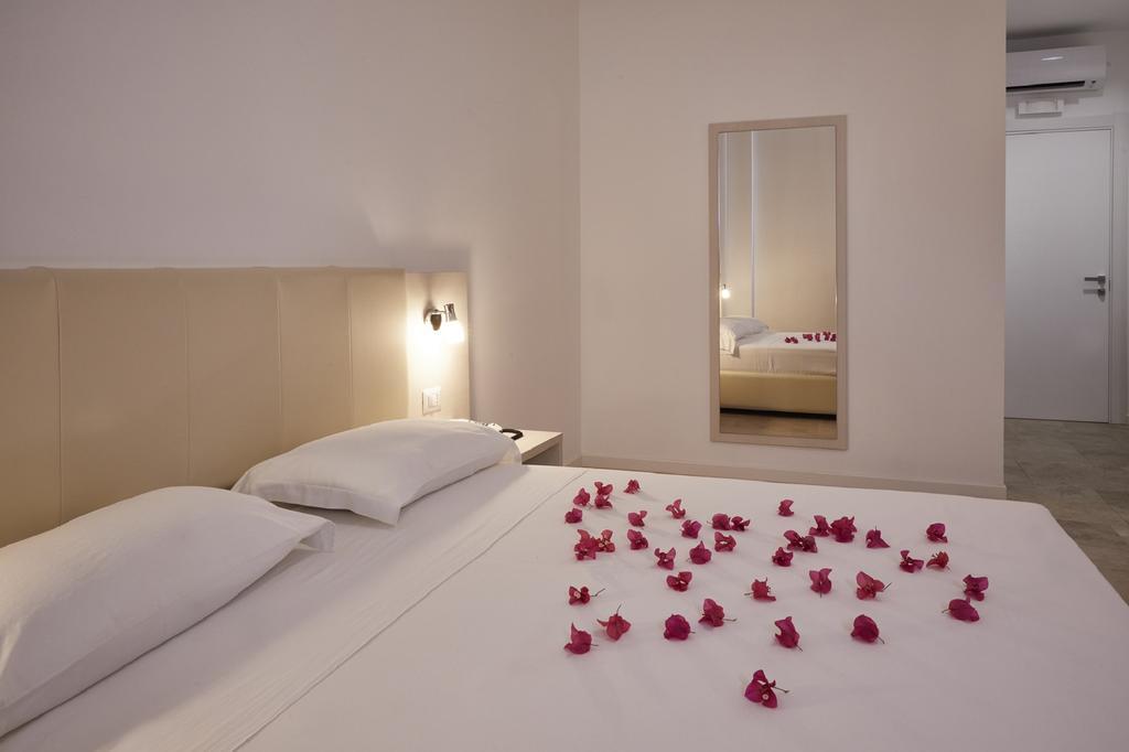 Alba D'Amore Hotel & Spa Đảo Đảo Lampedusa Ngoại thất bức ảnh