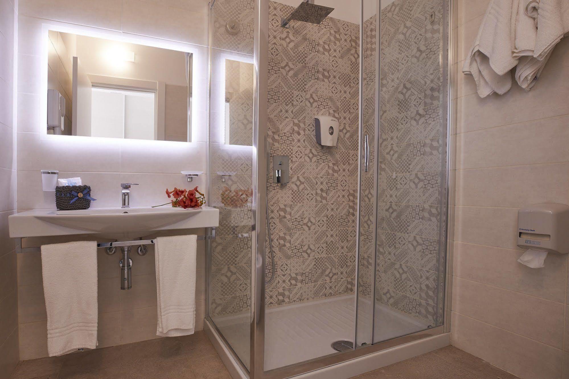 Alba D'Amore Hotel & Spa Đảo Đảo Lampedusa Ngoại thất bức ảnh